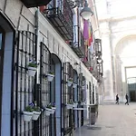 Dorma El Coloquio 4*