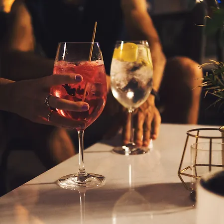 酒店 El Coloquio 4*