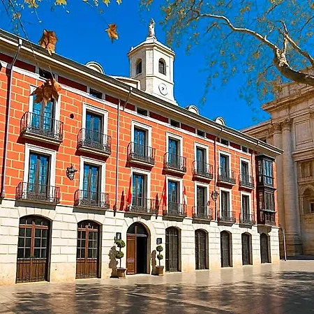 Dorma El Coloquio Hotel 4*
