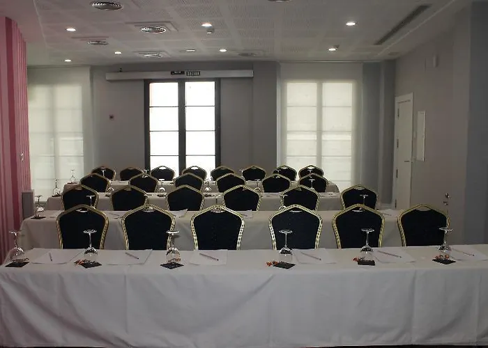 Dorma El Coloquio Hotel