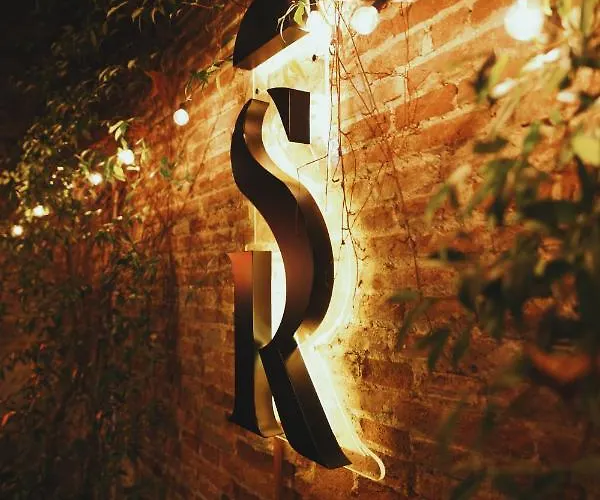 Dorma El Coloquio Hotel