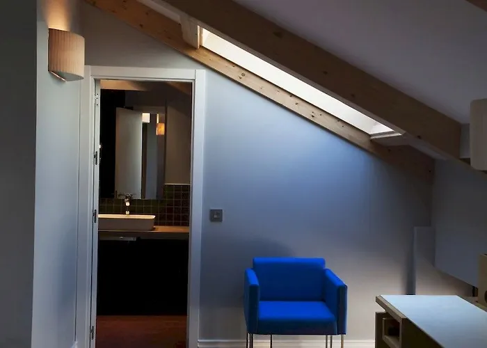 Dorma El Coloquio 4*