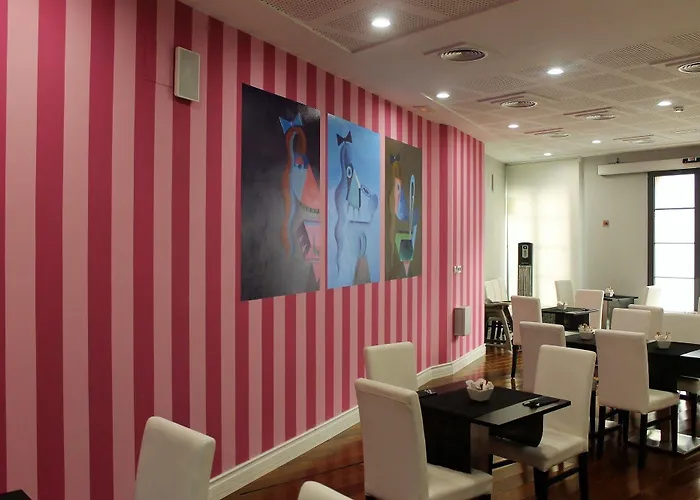 Dorma El Coloquio 4*